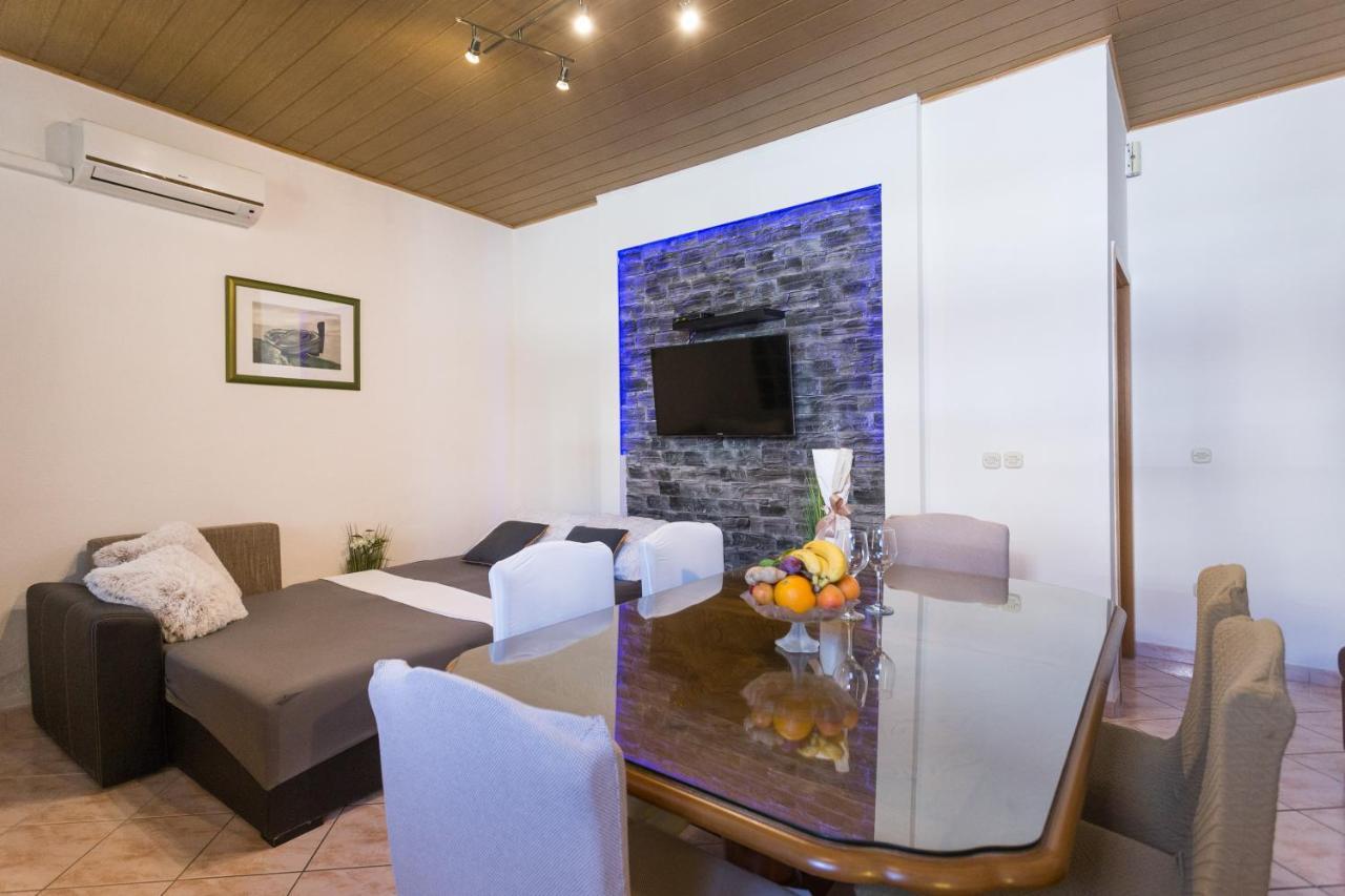 Apartman Ikar Podstrana Exterior foto